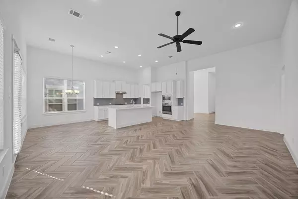 Cedar Park, TX 78613,13701 Ronald Reagan BLVD #106
