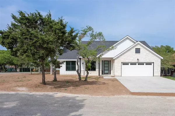 2 Old Mine CT, Wimberley, TX 78676