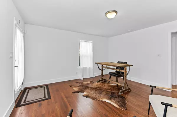 Austin, TX 78756,1512 W Koenig LN