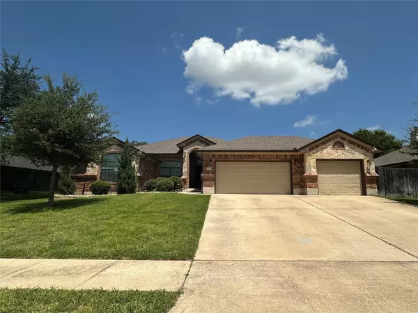 1013 Doc Whitten DR, Harker Heights, TX 76548