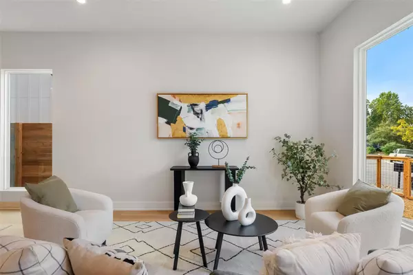 Austin, TX 78722,2001 Rountree DR #1