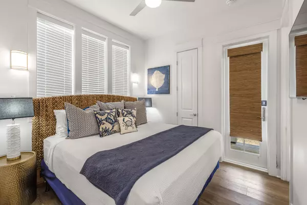 Port Aransas, TX 78373,214 Sunset Ave #5