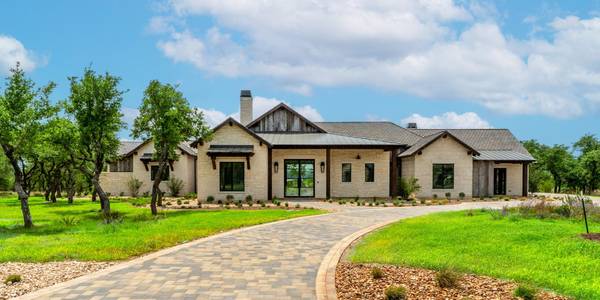 200 E Eldorado Ridge DR, Fredericksburg, TX 78624