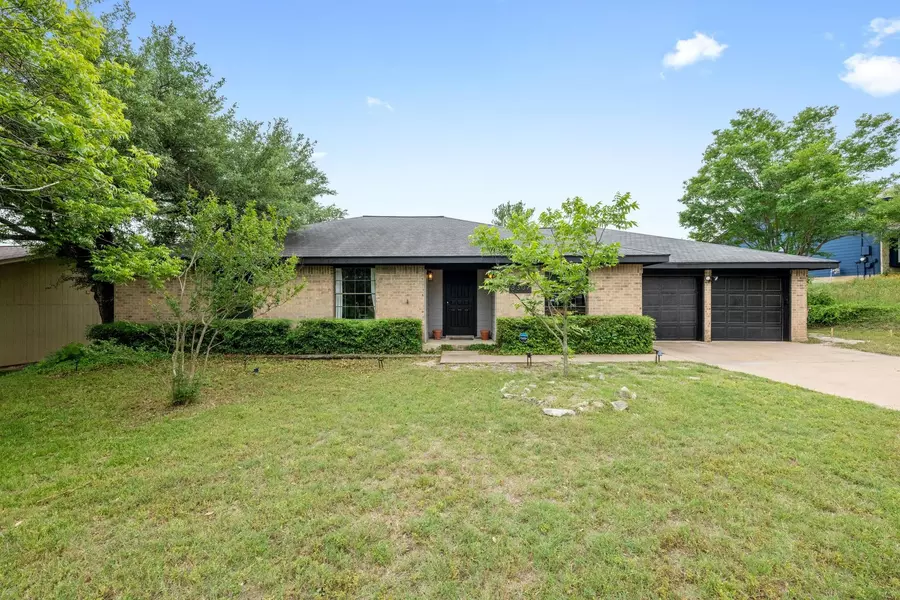 8307 Spring Valley DR, Austin, TX 78736