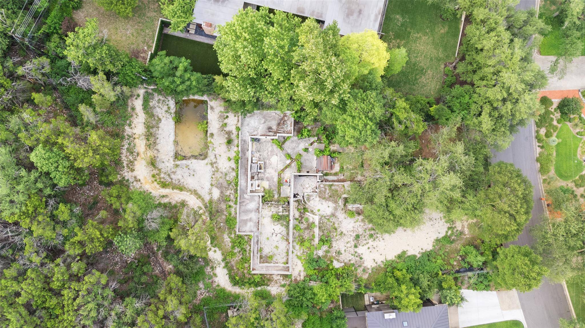 4504 Crestway DR, Austin, TX 78731