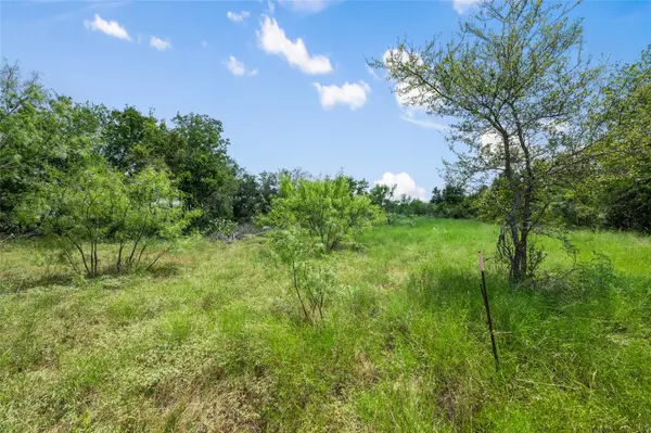 Jarrell, TX 76537,925 N 1st ST