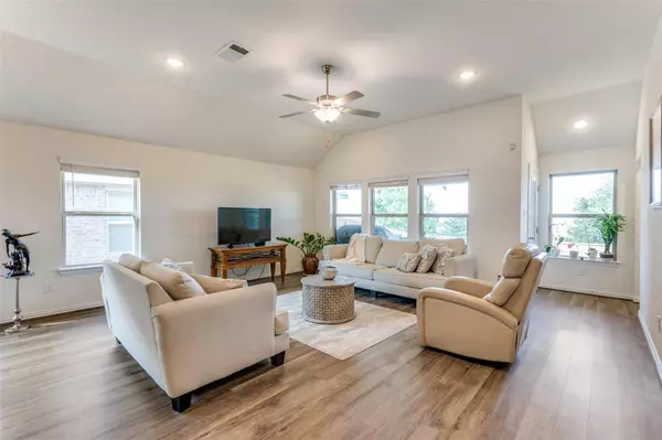 Leander, TX 78641,2212 McClendon TRL