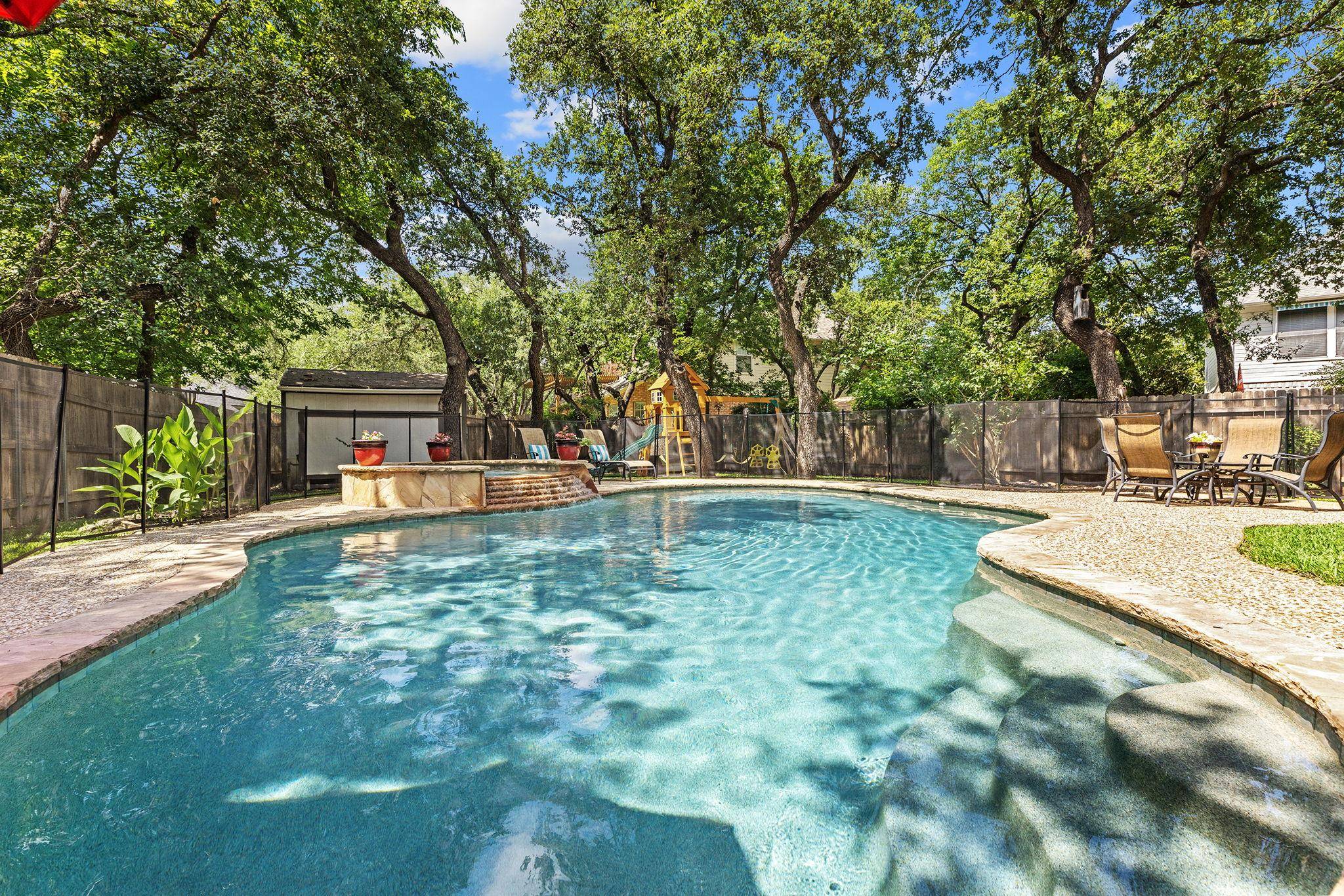 3808 Royal Troon DR, Round Rock, TX 78664