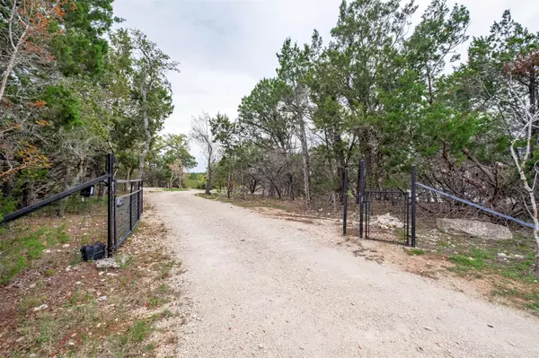 Wimberley, TX 78676,1076 Lakeside DR