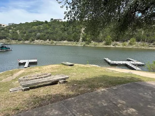 Spicewood, TX 78669,00 Crosswind DR