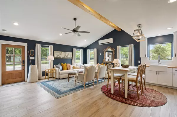 Wimberley, TX 78676,2410 Flite Acres RD