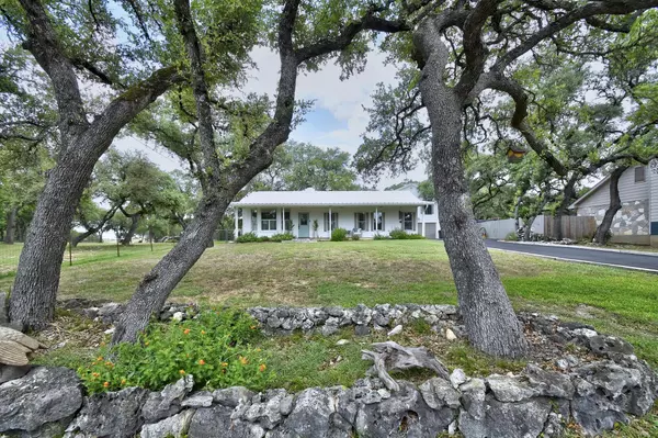 461 Rosewood DR, Spring Branch, TX 78070