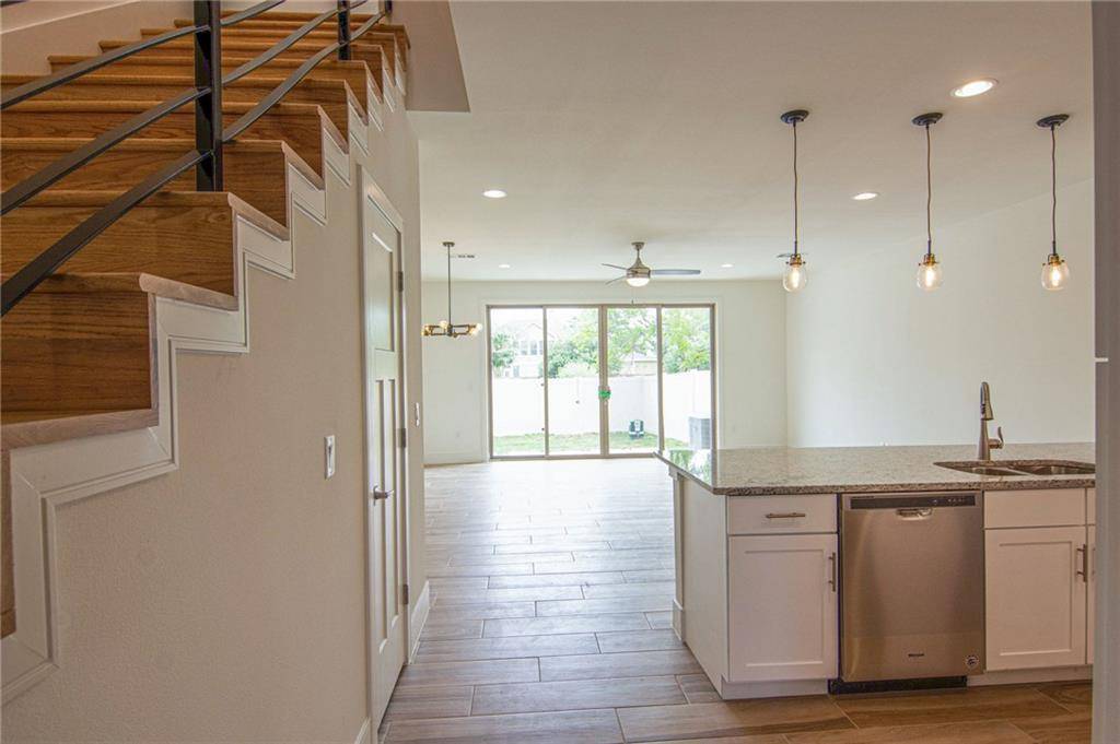 Austin, TX 78717,204 Conservation DR