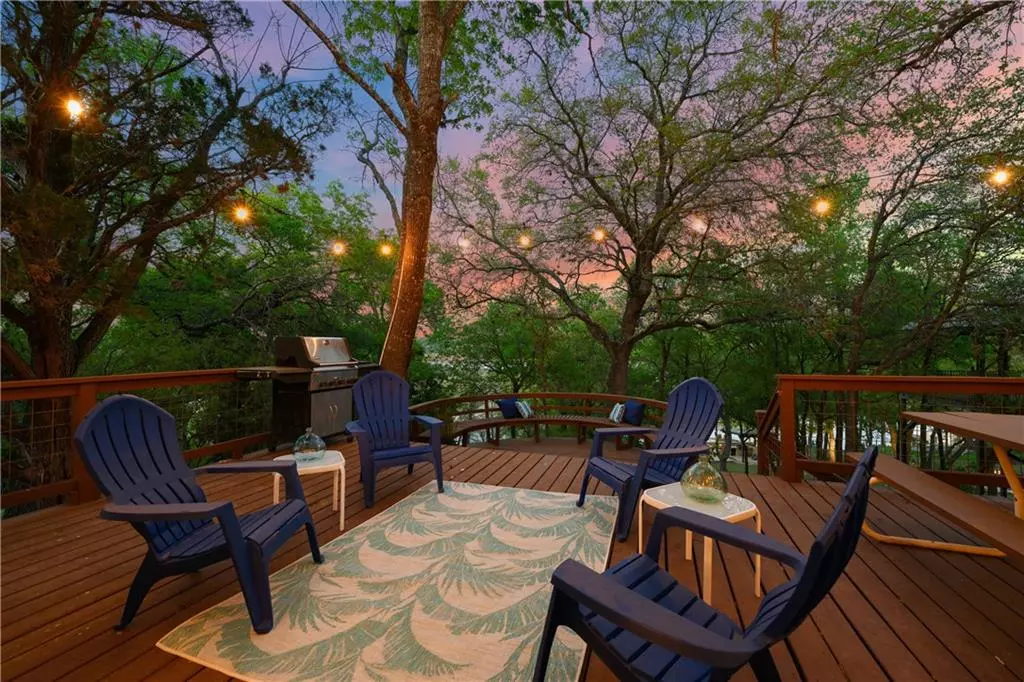 Spicewood, TX 78669,25404 Cove DR
