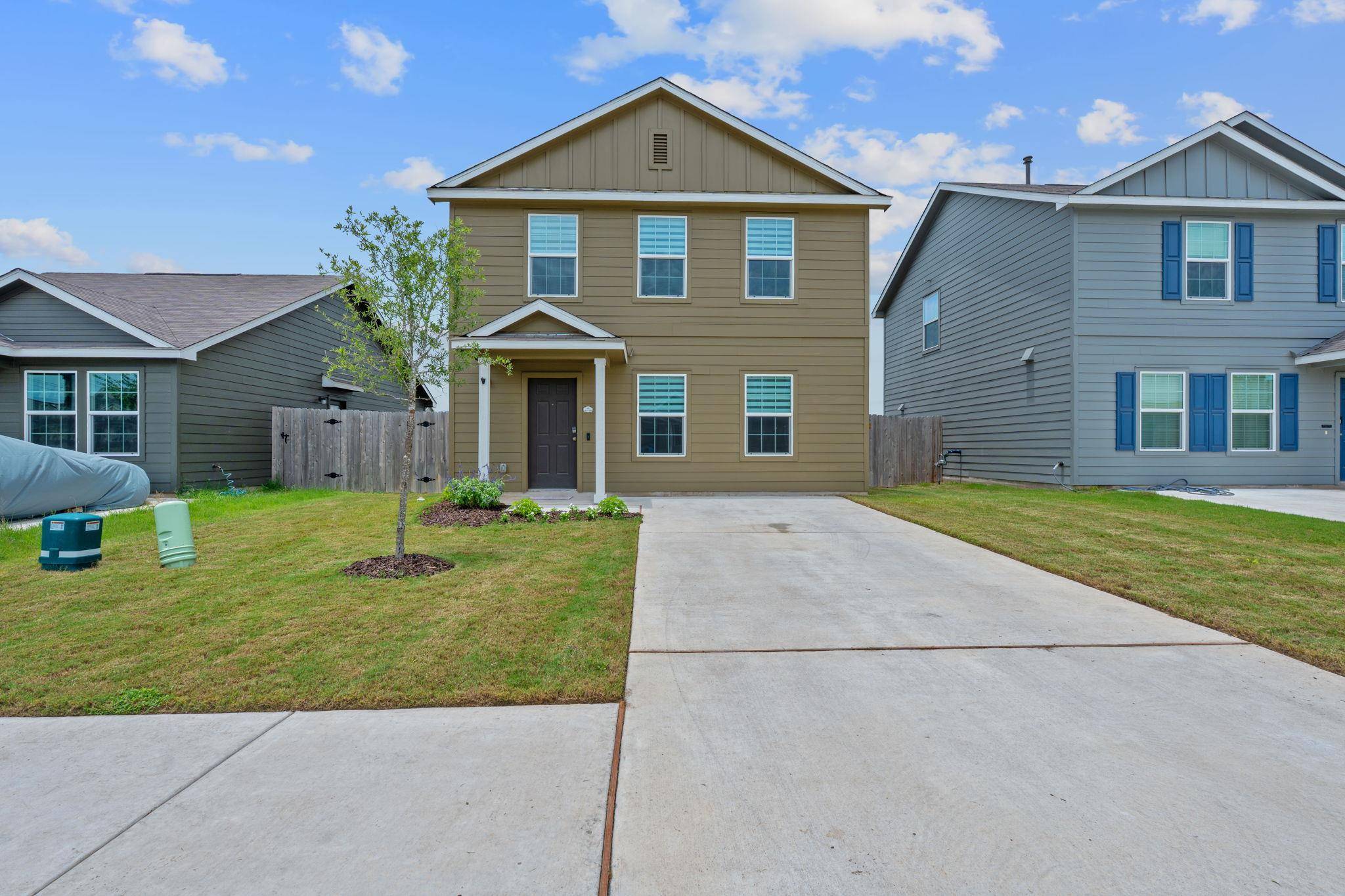 Elgin, TX 78621,17704 Oso CV