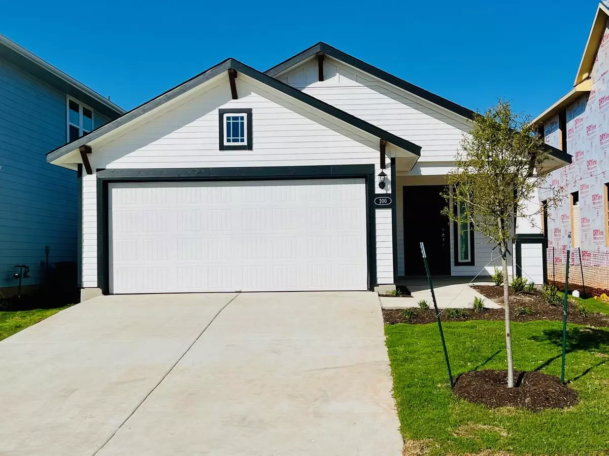 Maxwell, TX 78656,200 Living Reef Dr