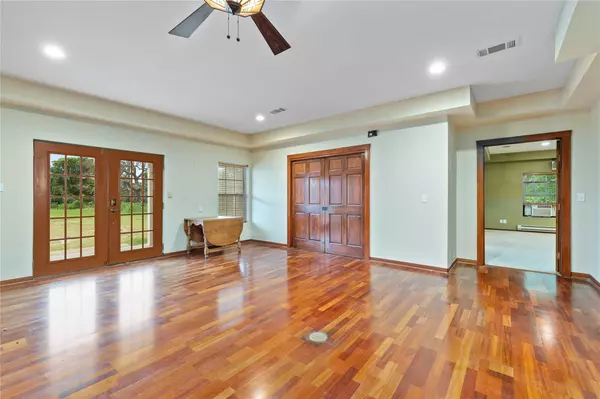 Mullin, TX 76864,Address not disclosed