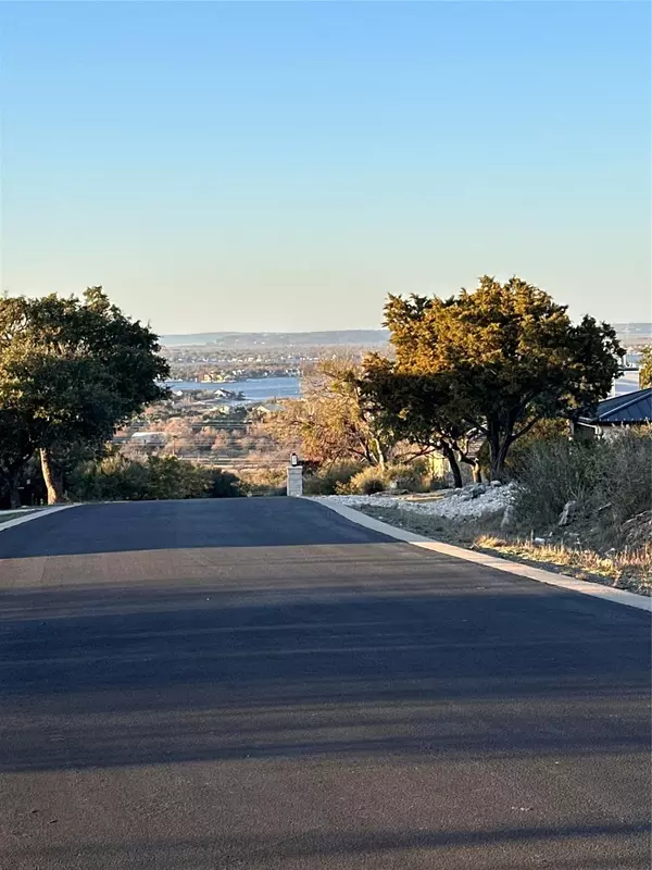 Horseshoe Bay, TX 78657,44090 Tail Wind LN