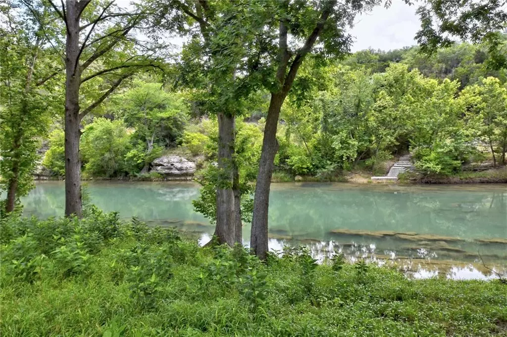 New Braunfels, TX 78132,905 Bingham LN