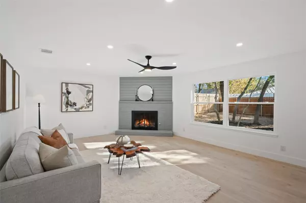 Austin, TX 78749,7729 Croftwood DR