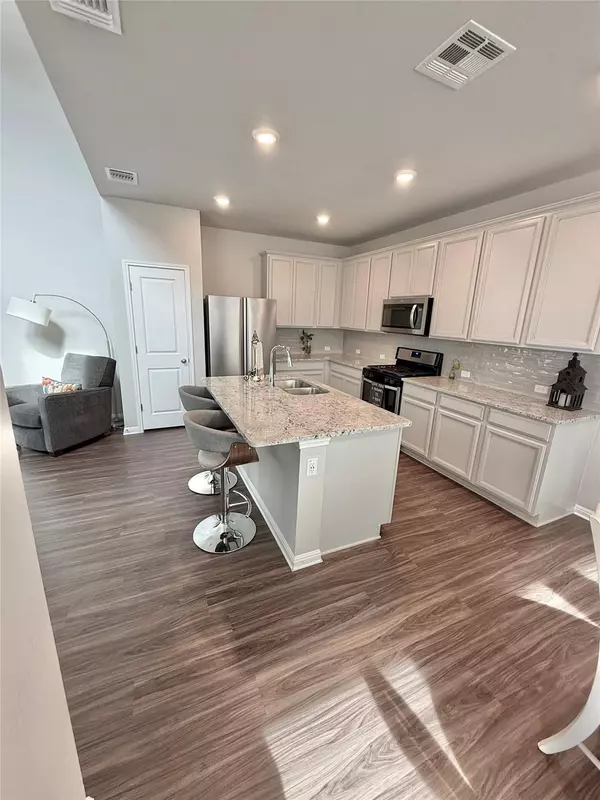 Dripping Springs, TX 78620,793 Lone Peak WAY
