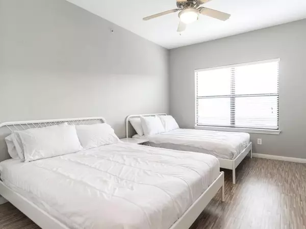 Austin, TX 78705,2502 Leon ST #214