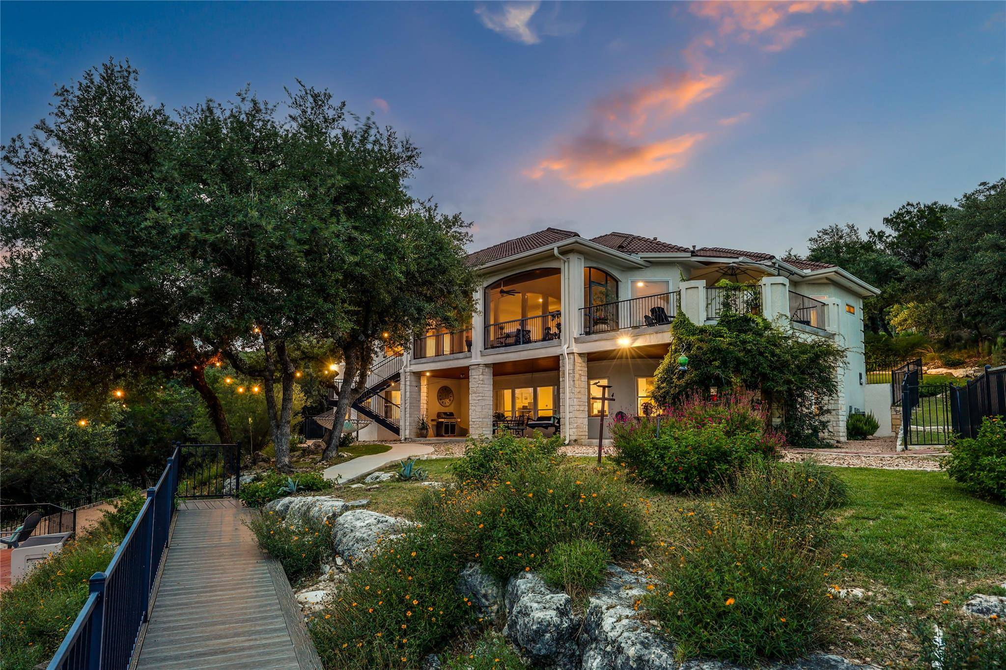 1307 Osprey Ridge LOOP, Lago Vista, TX 78645