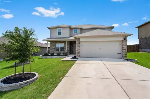 121 Leona River TRL,  Hutto,  TX 78634