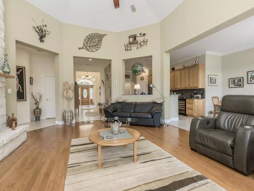 The Hills, TX 78738,35 Hightrail WAY