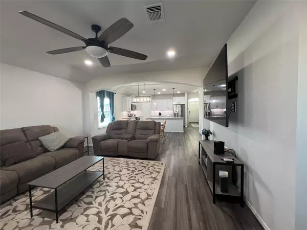 Taylor, TX 76574,200 Nathaniel DR