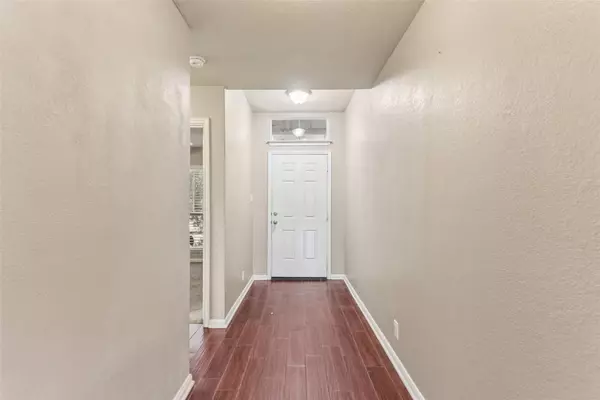 San Marcos, TX 78666,203 Teron DR