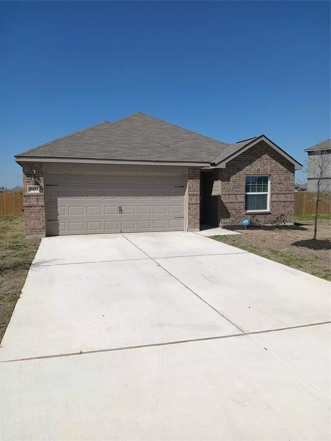 Elgin, TX 78621,16433 Farmhouse LN