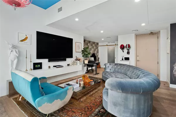 Austin, TX 78701,70 Rainey ST #2702