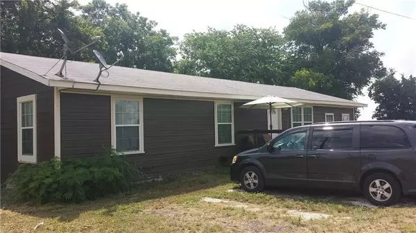 212 E Taylor ST,  Thrall,  TX 76578