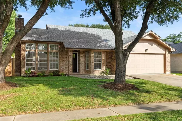 2310 Raintree PATH,  Round Rock,  TX 78664