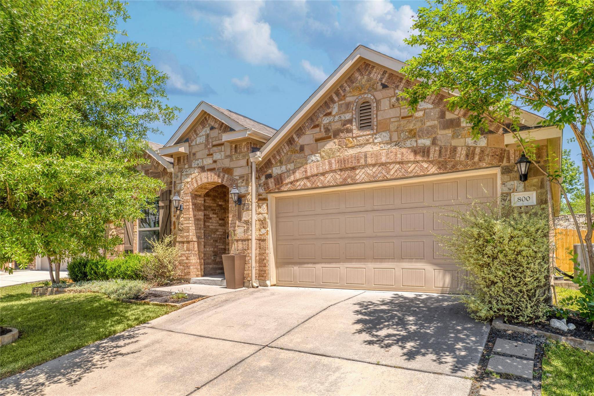 800 Allende BND, Austin, TX 78748