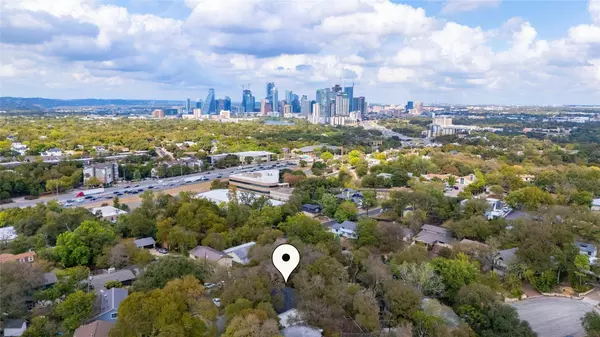 1704 Fawn DR,  Austin,  TX 78741