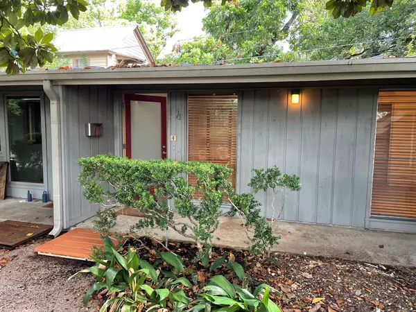 1714 Summit View PL #4, Austin, TX 78703