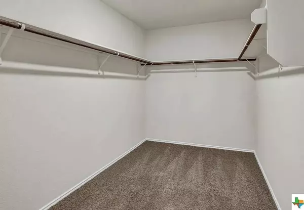 Lockhart, TX 78644,1302 Camden LN