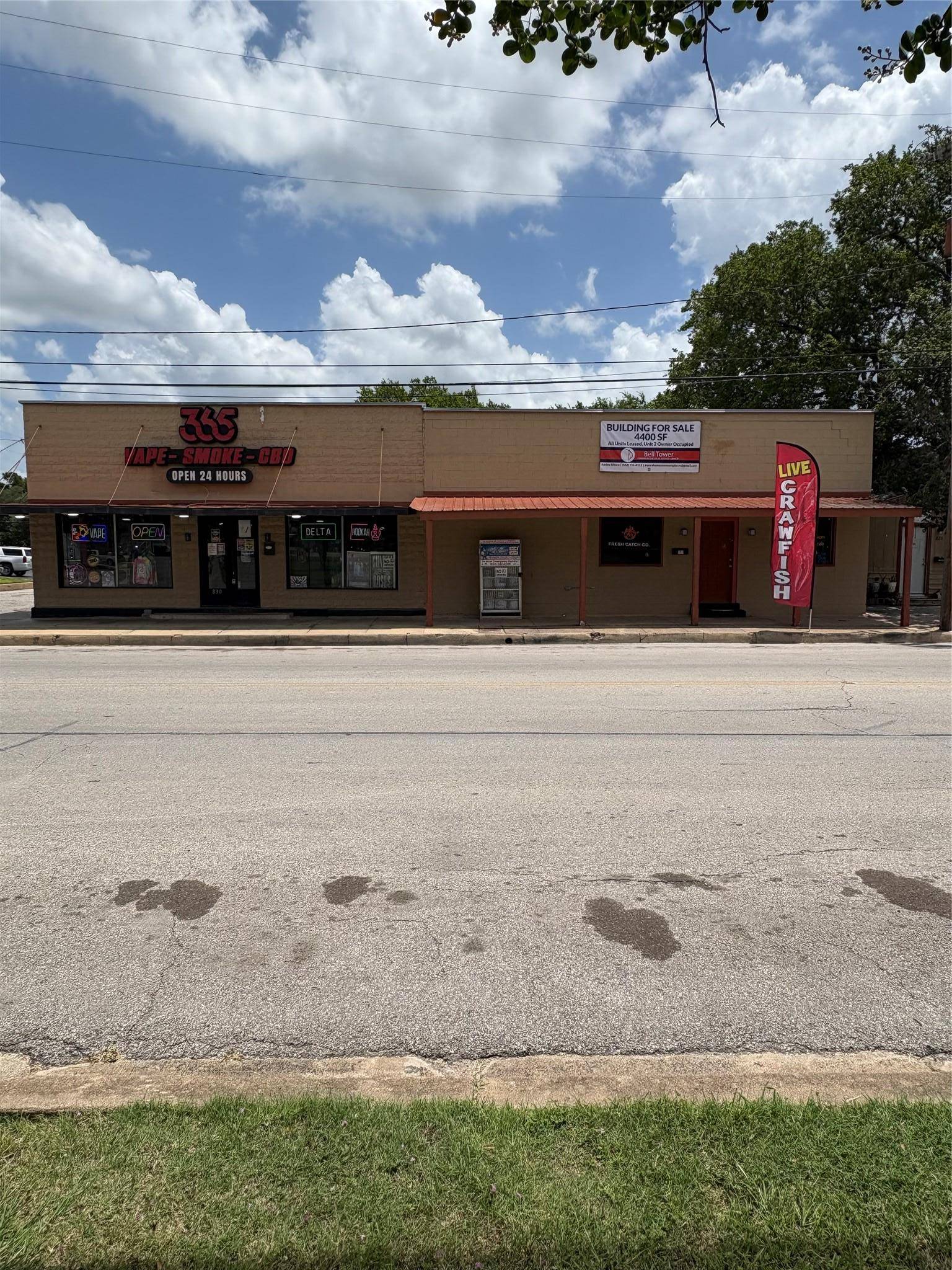 Gonzales, TX 78629,830 Saint Paul ST
