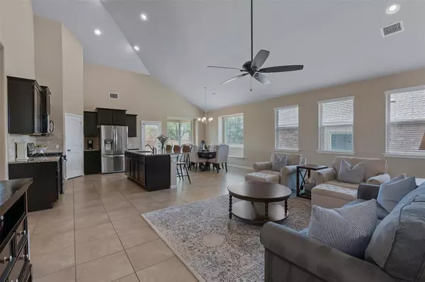 2428 Lyla LN, Leander, TX 78641