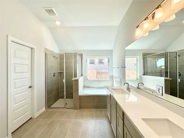 Kyle, TX 78640,257 Du Bois LN