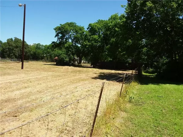 TBD S Elliot ST,  Thorndale,  TX 76577