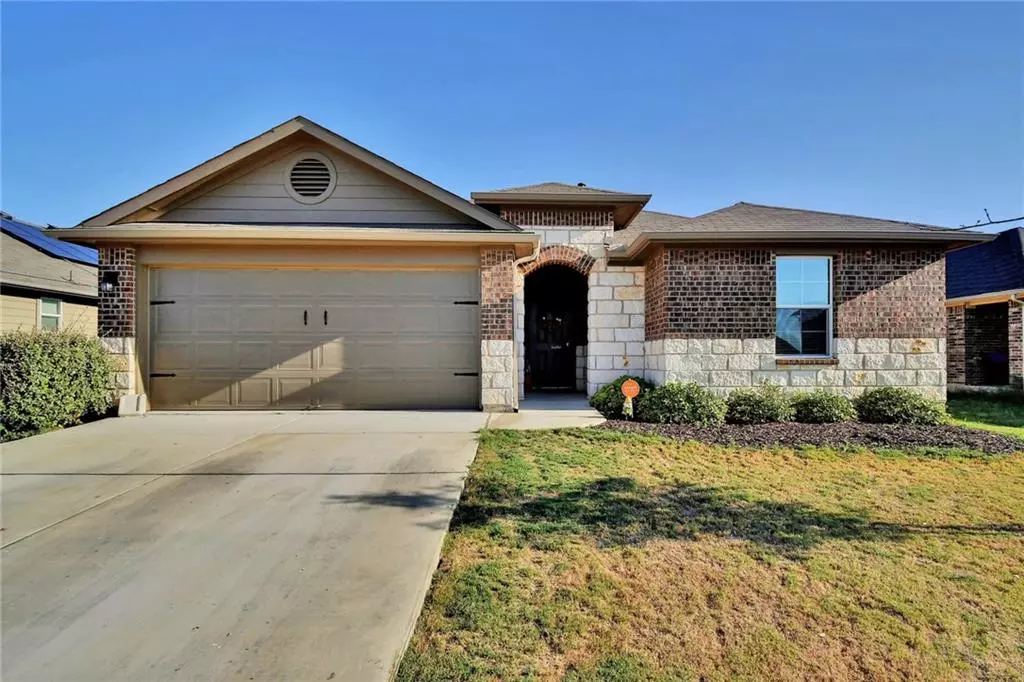 Hutto, TX 78634,215 Camellia DR