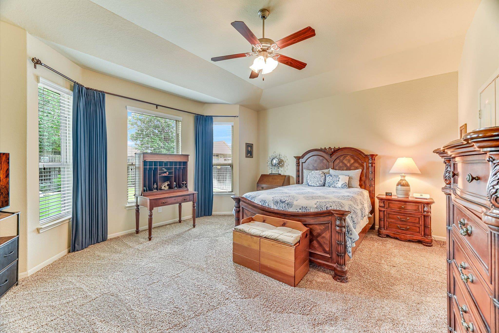 New Braunfels, TX 78132,5642 Briar Knoll KNL