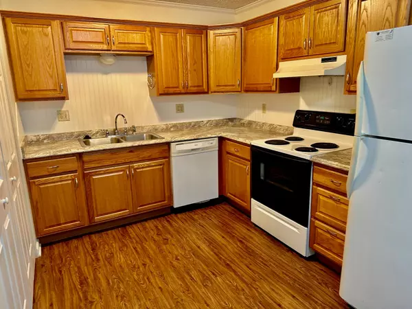 San Marcos, TX 78666,102 Lady Bird LN #C