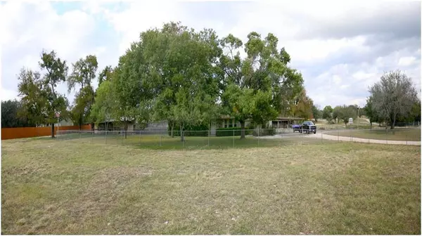 2545 Fm 1715 HWY,  Lampasas,  TX 76550