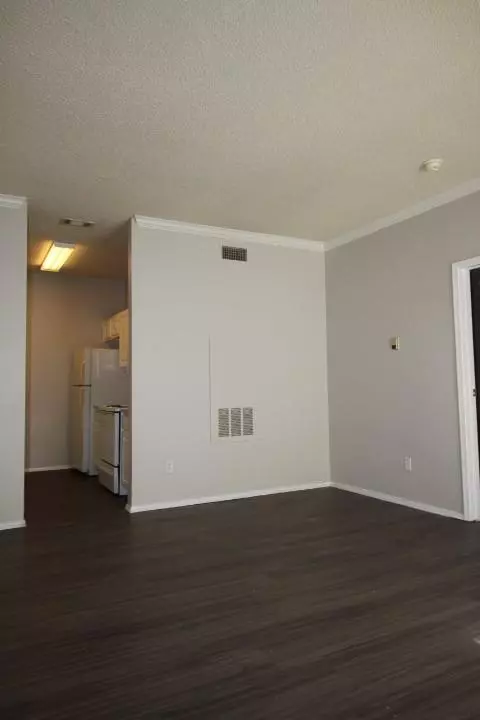 Austin, TX 78758,12166 Metric BLVD #219