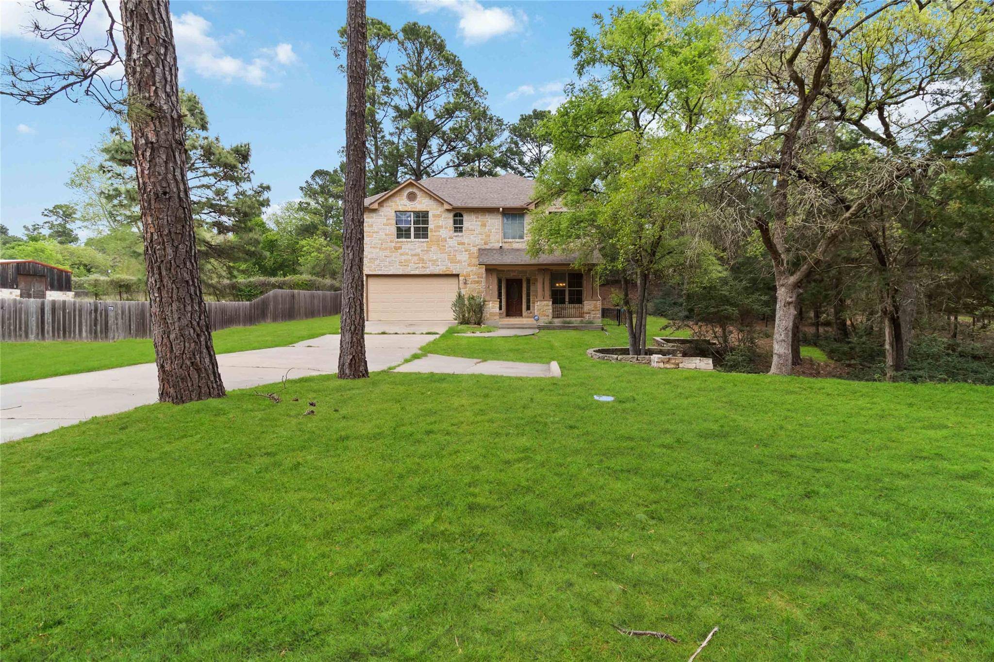 142 Kaanapali LN, Bastrop, TX 78602