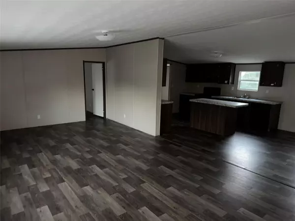 Bastrop, TX 78602,130 Pine Song